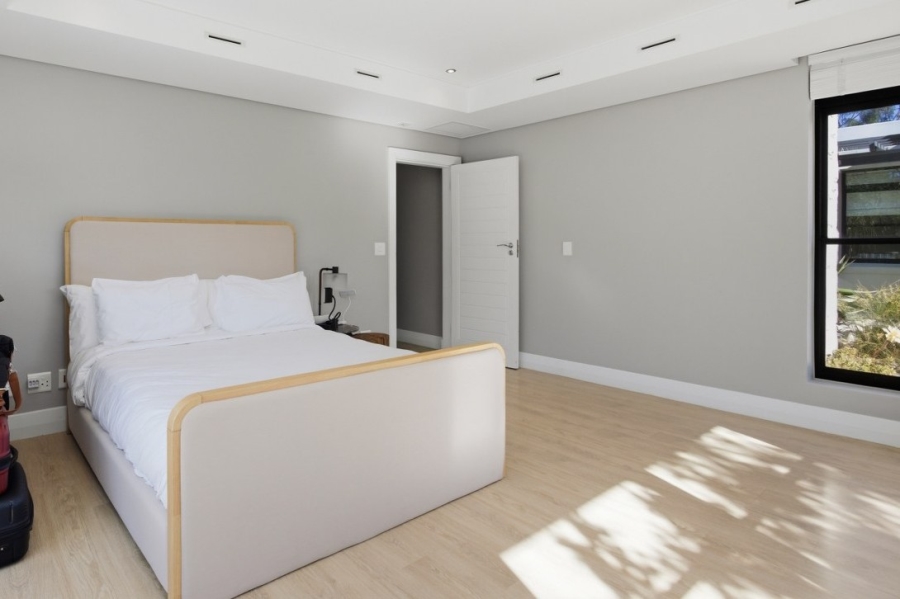 4 Bedroom Property for Sale in Pearl Valley at Val de Vie Western Cape